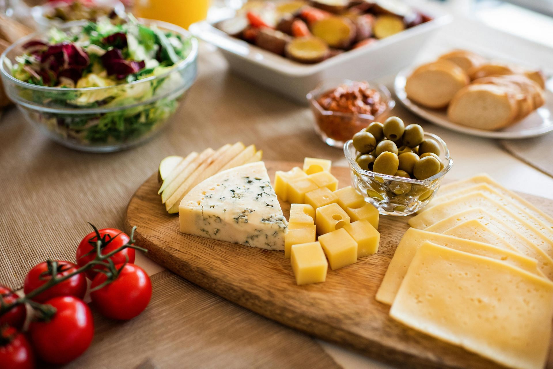 Importance of calcium intake (image sourced via Pexels / Photo by alexy)